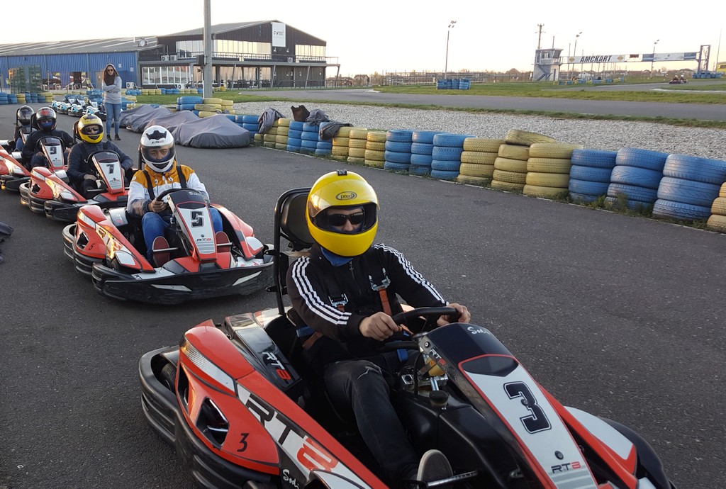 camscape, karting, team building